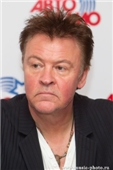 Paul Young (Пол Янг)